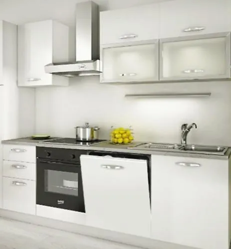 Queen בית הארחה טרוגיר